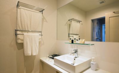 本館コーナー スイート禁煙 小谷流の里 ドギーズアイランドの写真