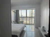 Blue Whale Hotel (Chenzhou Wuling Square Branch)