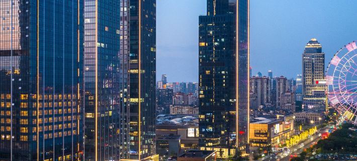 Crystal Orange Hotel · Nanchang Honggutan MixC Riverview Hotels in Наньчан