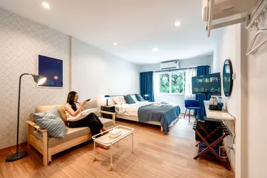 รูปภาพของบลูเฮ้าส์ 191 โฮมเทล 5นาที จากบีทีเอสสะพานตากสิน