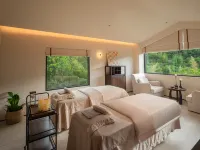 The luxury resort hotel - スパ