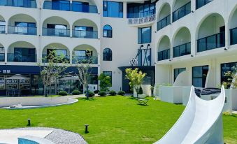 Anji Yinmo Resort Hotel - Hello Kitty Theme Park