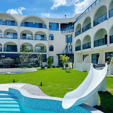 Anji Yinmo Resort Hotel - Hello Kitty Theme Park