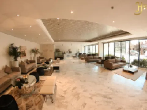 サンデー ラグジュアリー ダウンタウン アドリヤ フォーマリー ジュエル ホテル マナーマのホテル