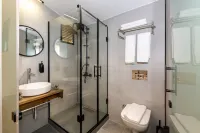 Istanbul Holiday Hotel Hotel in zona Cisterna