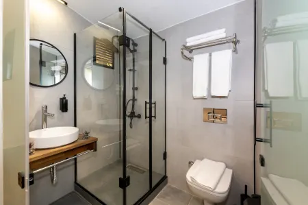 Istanbul Holiday Hotel