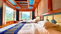 Cloud Summit Panorama Homestay (Dari Observation Deck Branch) - con vistas a la montaña