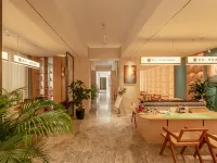BOVA VALU Hotel(Xi'an Datang Night City Dayan Pagoda Subway Station Store） Hotels near Dacien Temple