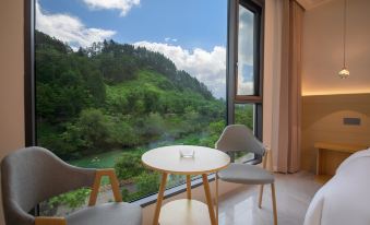Banshan Yundu Homestay (Daqikong Scenic Area Xiaoqikong Scenic Area East Gate)