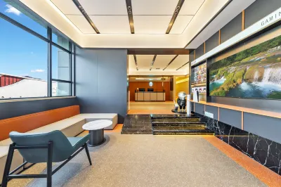 雷神電競酒店（拉薩市政府萬達廣場店） 鄰近西藏自治區民族特色精品展示展銷中心的酒店