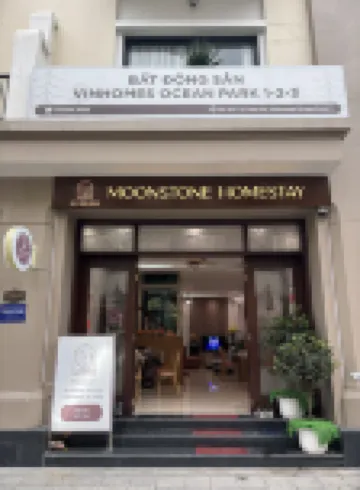 Moonstone Homestay and Cafe - Vinhomes Ocean Park 2 酒店
