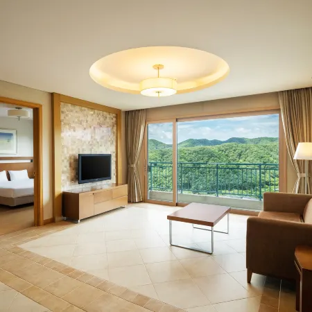 Oak Valley Resort Hills Village