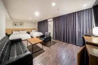 Pyeongtaek Stay Tourist Hotel Hotels in 