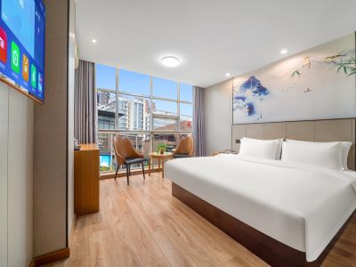 Longxiang Business Hotel