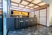 EXCLUSIVE HOTEL