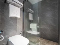 Kaiya Zhixuan Hotel (Suzhou Road Nanyuan Huqiu Wedding Dress City) Hotels near Tiger Hill