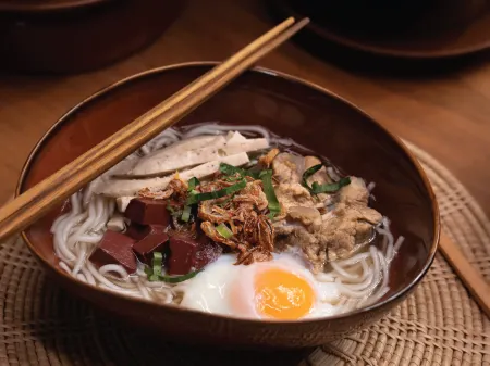 Sumittaya Chiangmai Hotel Отели рядом с достопримечательностью «Chaya Massage & Spa»