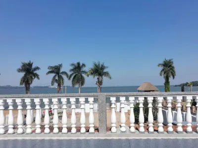 Grand Lake Resort Hotel Hotels in 