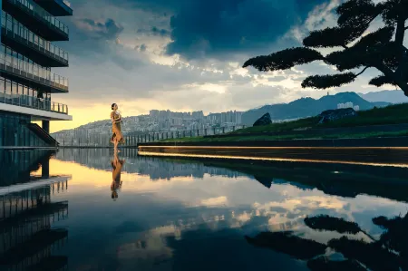 HUALUXE Chongqing Wushan Отели рядом с достопримечательностью «Daning River Ancient Plank Road Relic Site»