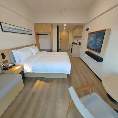 Jiale Li Service Homestay (Nanyue Subway Station) Отели рядом с достопримечательностью «Biadi Share Co. ООО.»