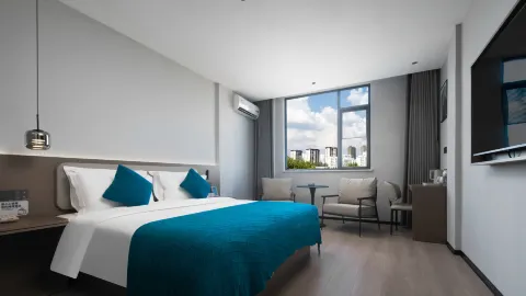 Mingyou Qingyue Hotel (Xinye Branch) in 신예