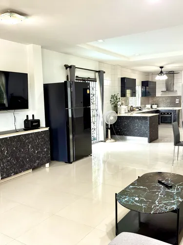 รูปภาพของWarisa Happy Pool Villa Near Pattaya Beach