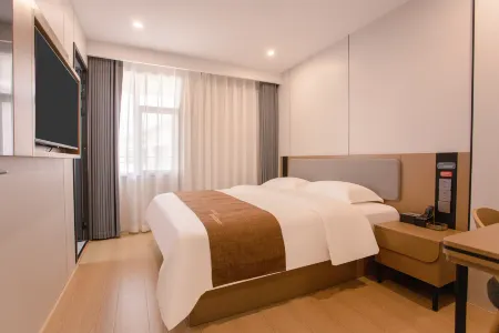 Junyijiudian Отели рядом с достопримечательностью «Qianyang Nanzhai Passenger Transport Terminal»