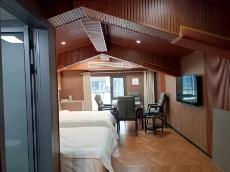 Xiyan Fengxing Homestay Отели рядом с достопримечательностью «The Lesser Three Gorges of Wushan»