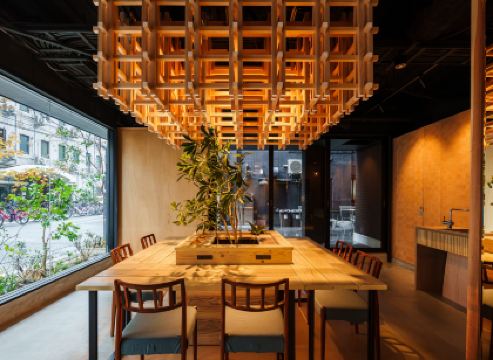 บาคุโระ - โดยาเนน โฮเทลส์