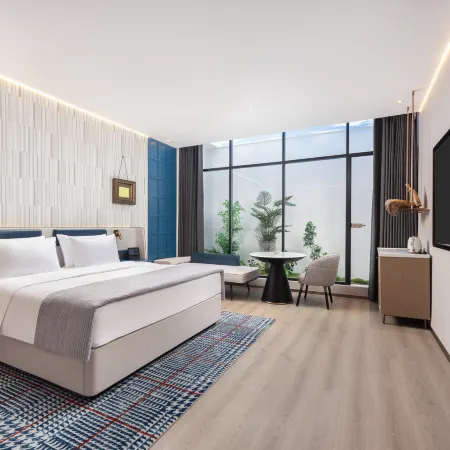 Wanda Moments, Jinghe