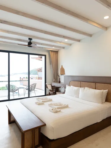 รูปภาพของเอนกายเกาะล้านรีสอร์ท