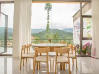 Mountain Wild · Sun Moon Starry Homestay (Longsheng Longji Terraces Branch) Các khách sạn ở Long Thắng