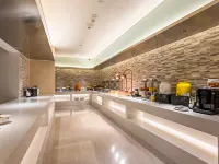 Lavande Hotel (Beijing Shunyi Subway Station Hualian Mall) Hotels near Fengbo Station