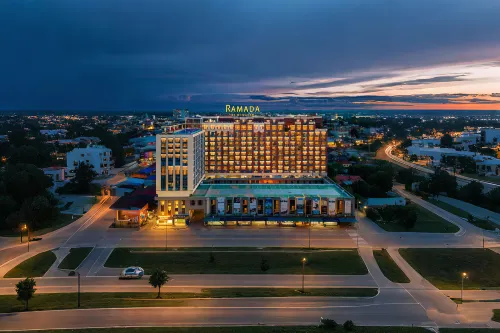 Ramada by Wyndham Vientiane Central