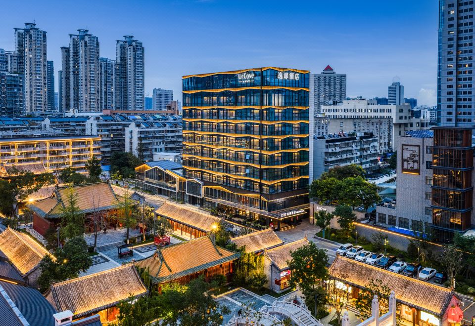hotel overview picture