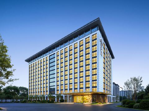 安陽萬達廣場光明路亞朵酒店