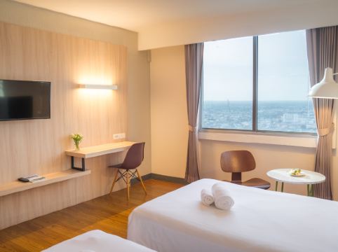 Lee Gardens Plaza Hotel