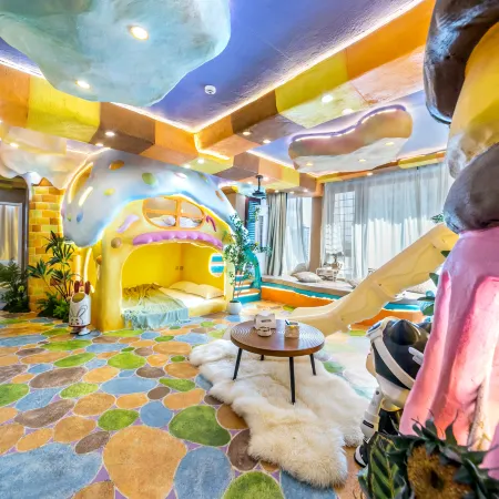 Fanchenli Homestay · Central Avenue Chinese Baroque Metro Branch