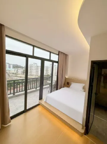 Haiyue Bay Xiaoyuan Homestay (Yangjiang Pearl Bay)