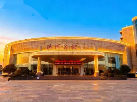 Yihe Hotel Changlin