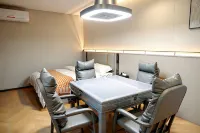 Jiayu Mando Hotel (People's Park) - 2 stjerner