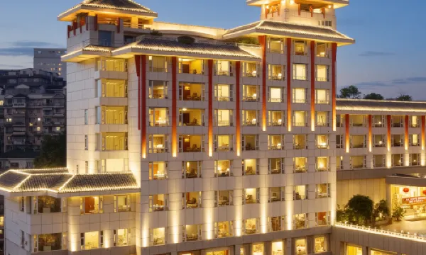 Luzhou Nanyuan Hotel
