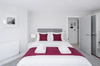 Roomspace Serviced Apartments- Walpole Court