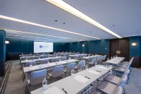 Mandarin Oriental Hotel, Xingzhou Avenue, Xiangdu District, Xingtai