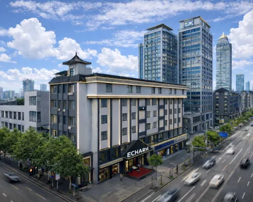 Echarm Hotel (Pingxiang Station Nanzheng Street Historic Cultural Street) 핑샹 호텔