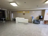 楓岸國際飯店公寓（佛山祖廟灣華地鐵站店） 登州附近的飯店