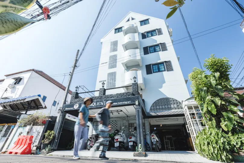 RoomQuest Chiang Mai Tha Phae