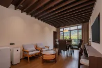 Hehuanhua Homestay (Xuan'en Longyou Gongshui)