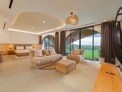 Suites5 Hotel