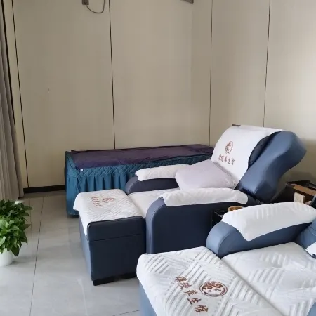 Qiyan Smart Hotel (Guilin High-Speed Railway North Station)